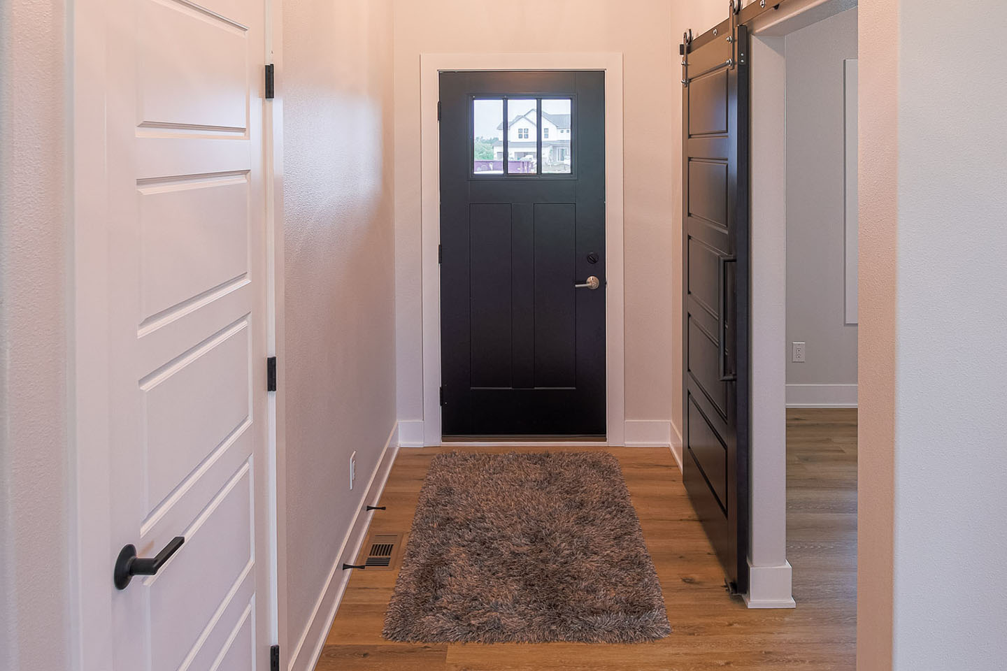 wayCool-Entryway-1-1440x960