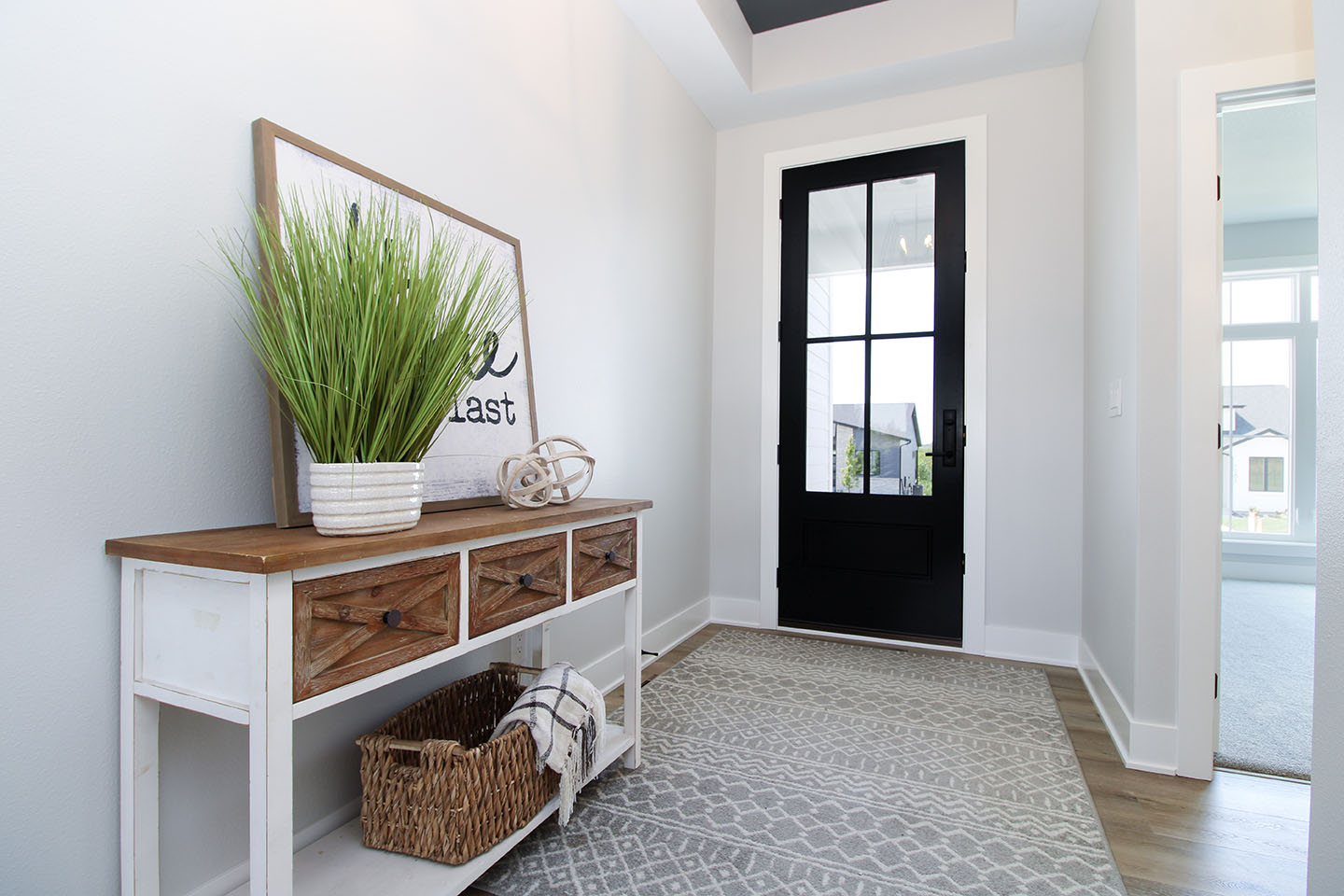 iconicRanch-Entryway-1-1440x960