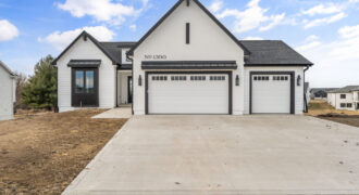 UNDER CONTRACT: 1390 NW Alderleaf Drive
