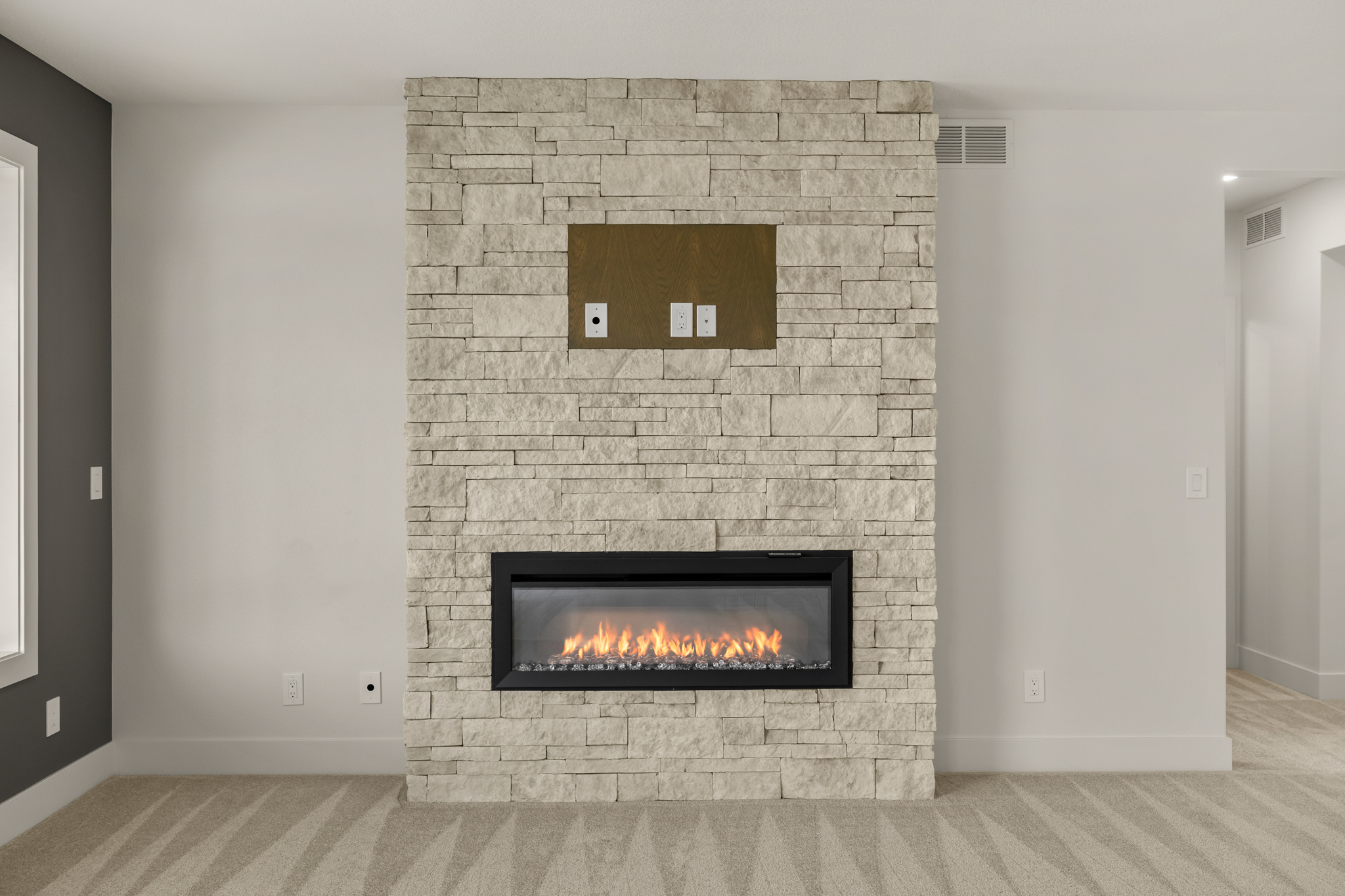 1420 NW Alderleaf Dr, Waukee, IA 040