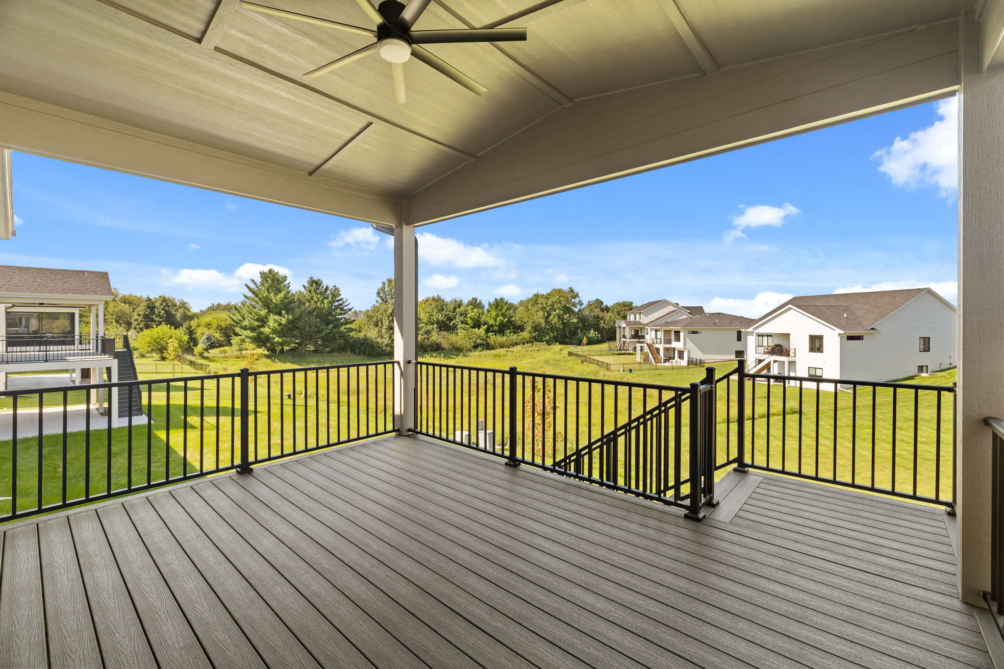 1420 NW Alderleaf Dr, Waukee, IA 052