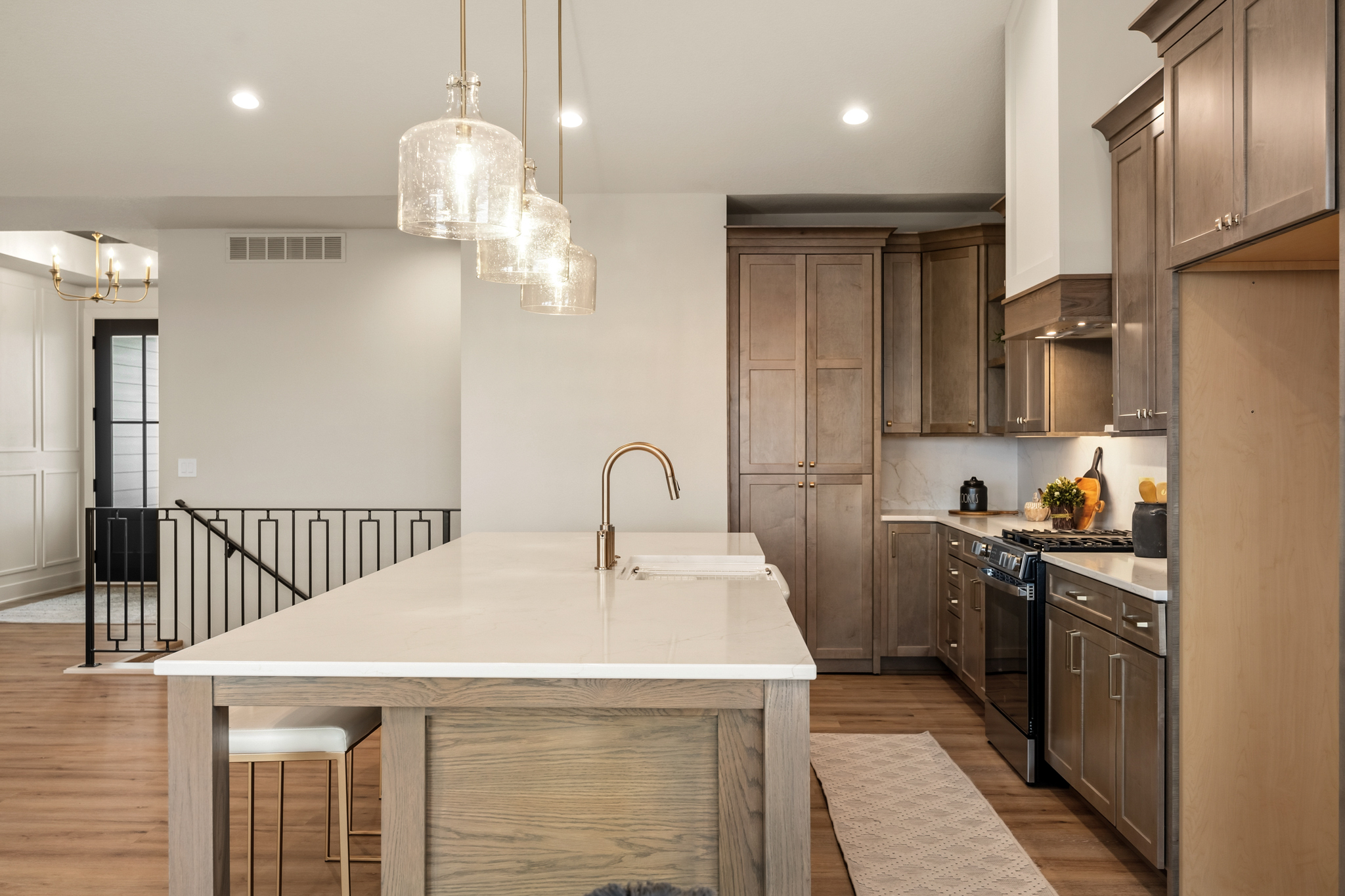 8368 Edgewood Ct, West Des Moines, IA 018