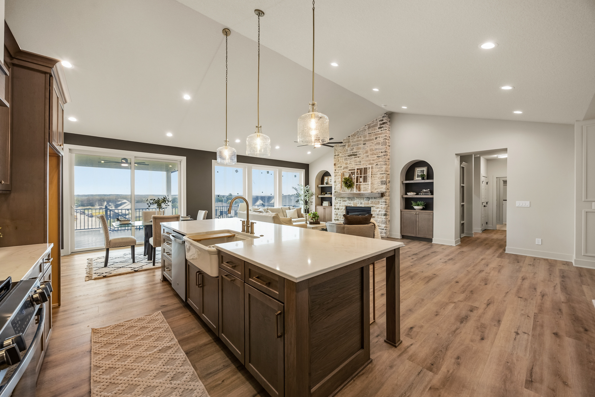 8368 Edgewood Ct, West Des Moines, IA 023