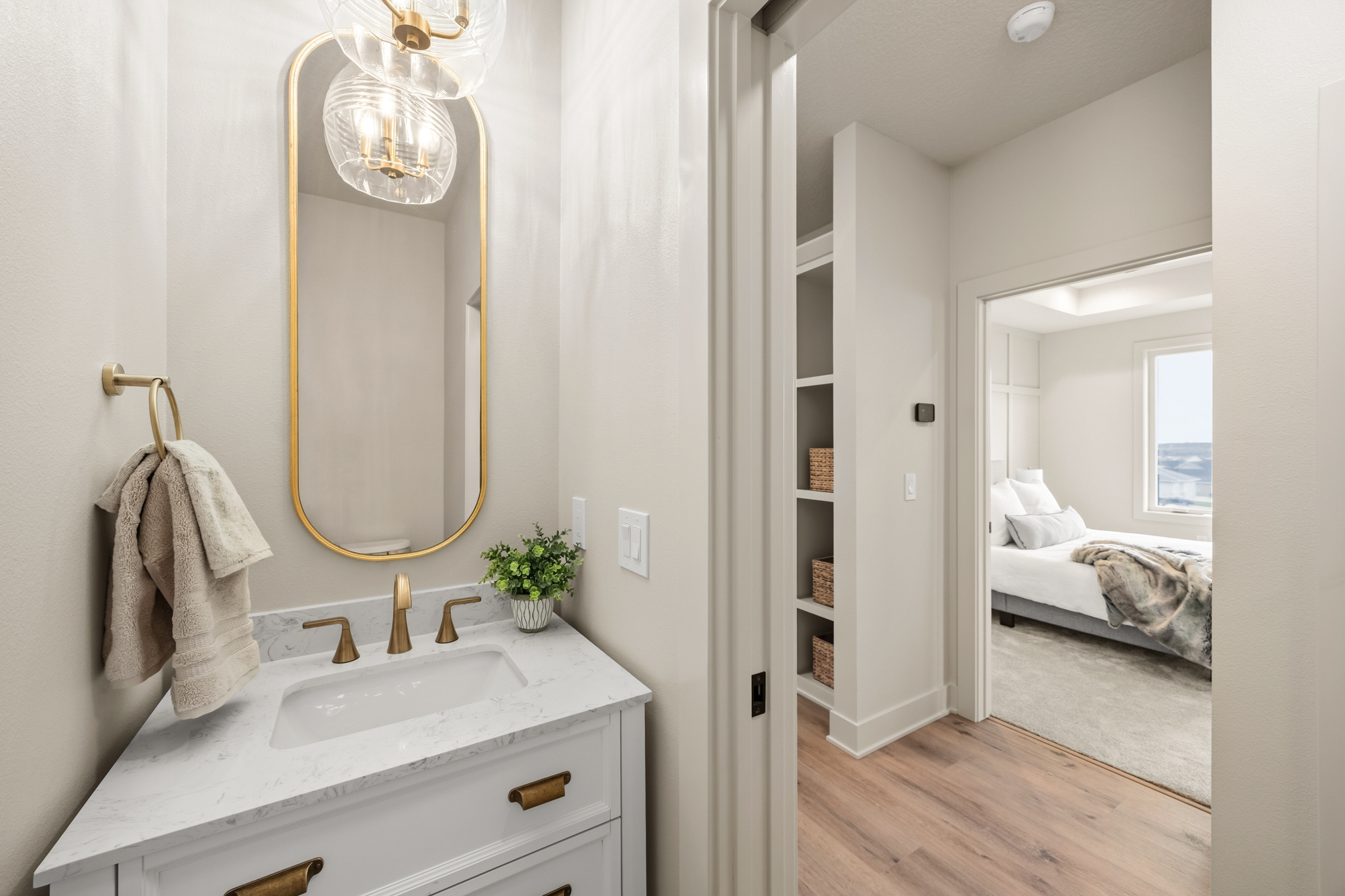 8368 Edgewood Ct, West Des Moines, IA 028