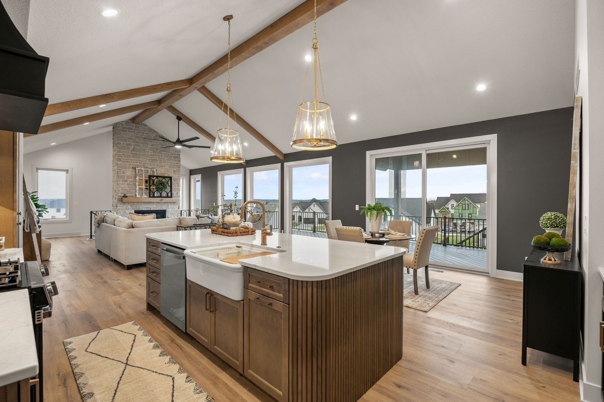 8380 Edgewood Ct, West Des Moines, IA 018