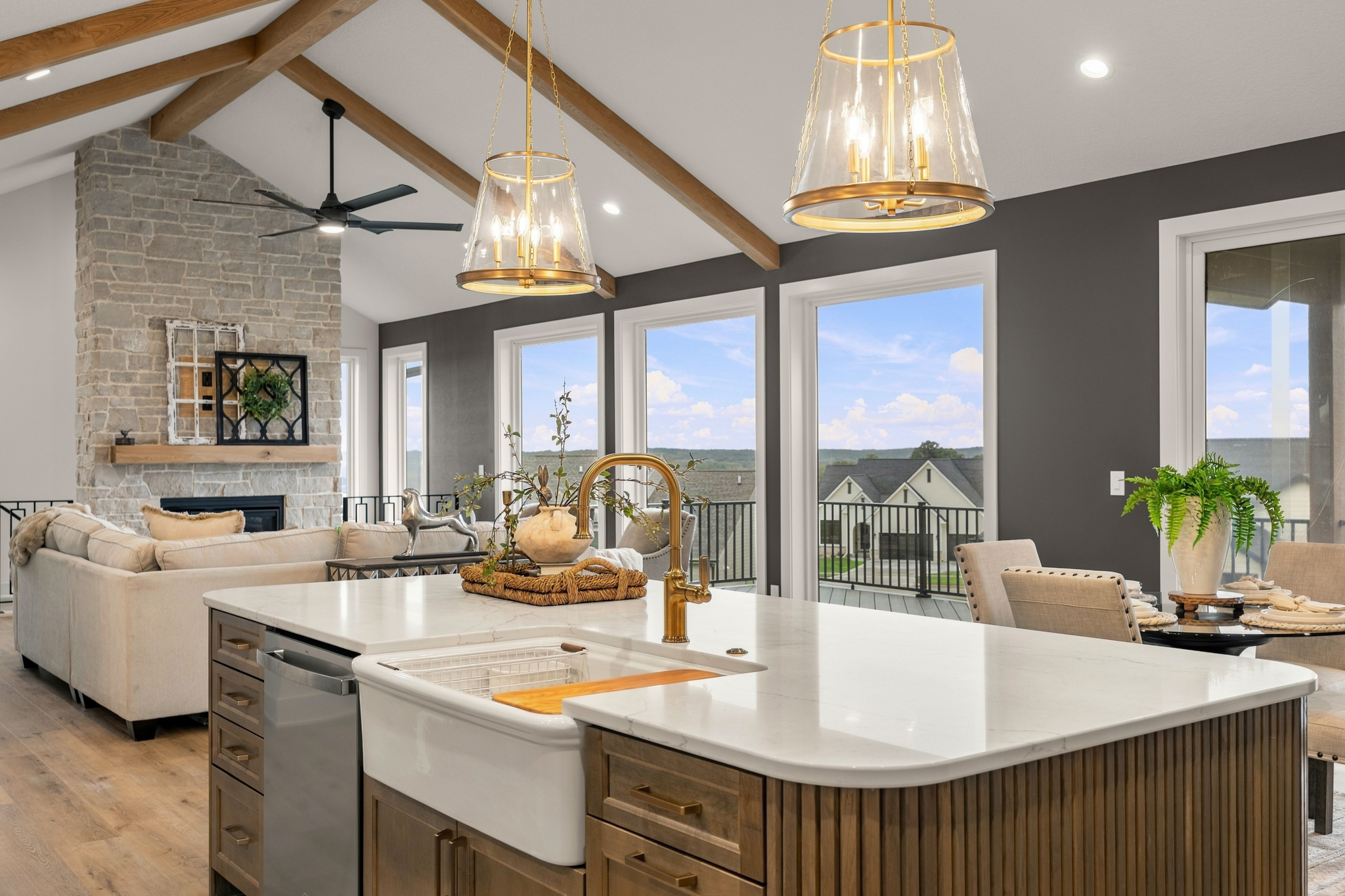 8380 Edgewood Ct, West Des Moines, IA 019