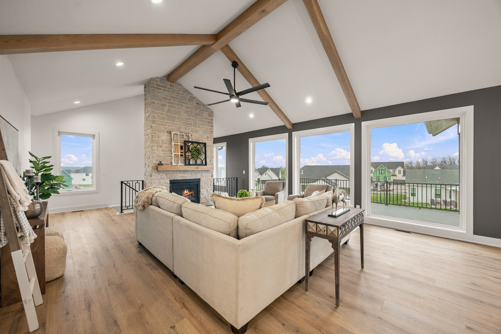 8380 Edgewood Ct, West Des Moines, IA 036